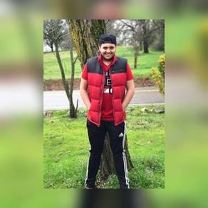 Meet your Posher, Valentin